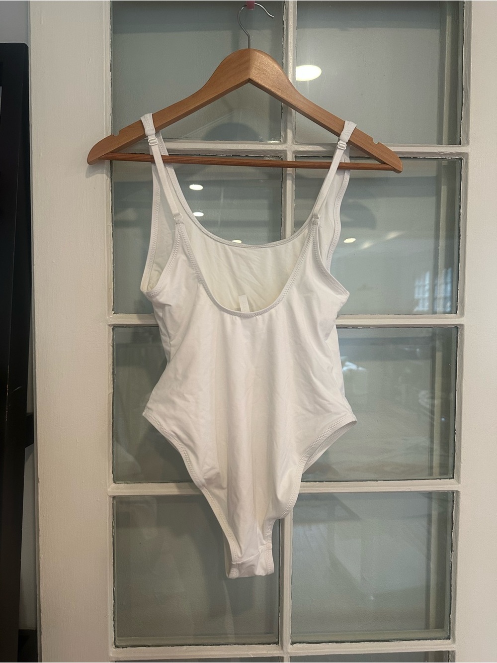 SKIMS Signature Swim Scoop Neck One Piece Large - Picture 9 of 9